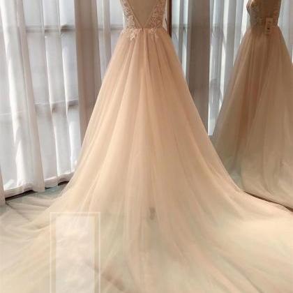 Champagne Tulle V Neck Long A Line Sweet Prom..