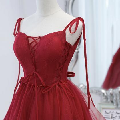 Burgundy tulle lace-up short prom d..