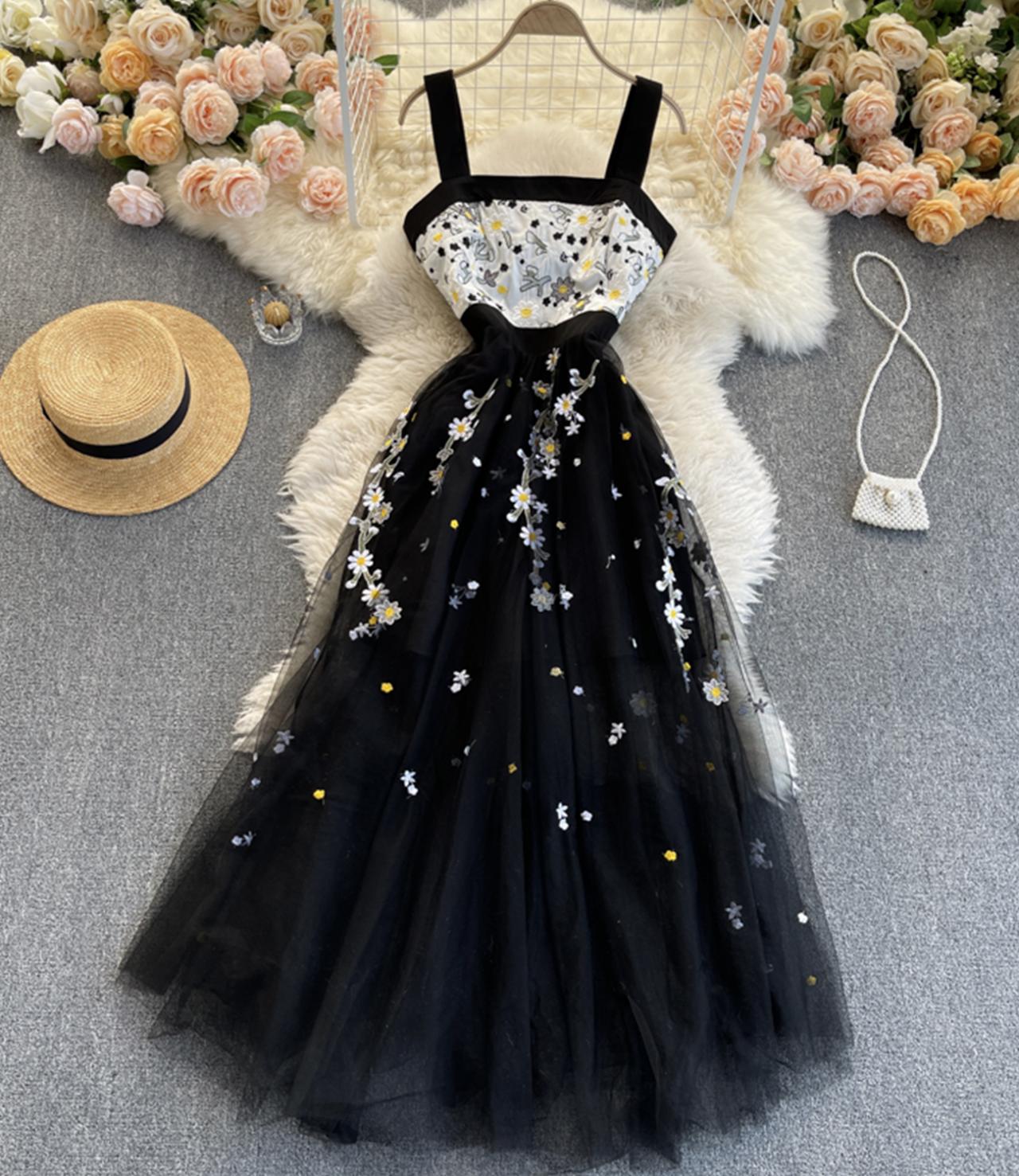 Cute Black Lace Flower Dress on Luulla