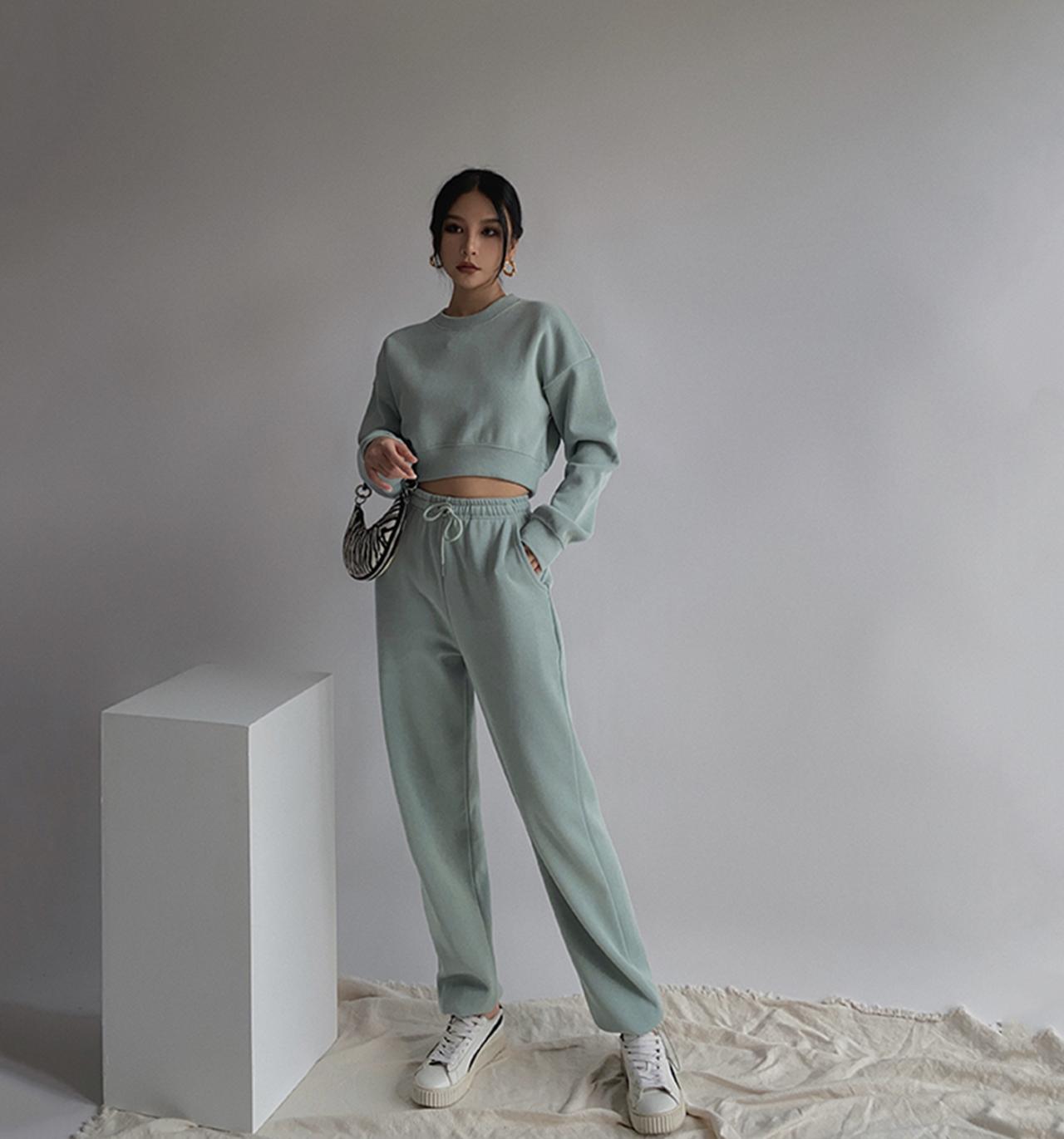 Stylish Two-piece Sets Long-sleeved Tops + Pants on Luulla