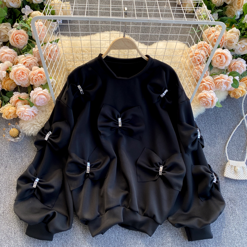Cute long-sleeved tops with bow