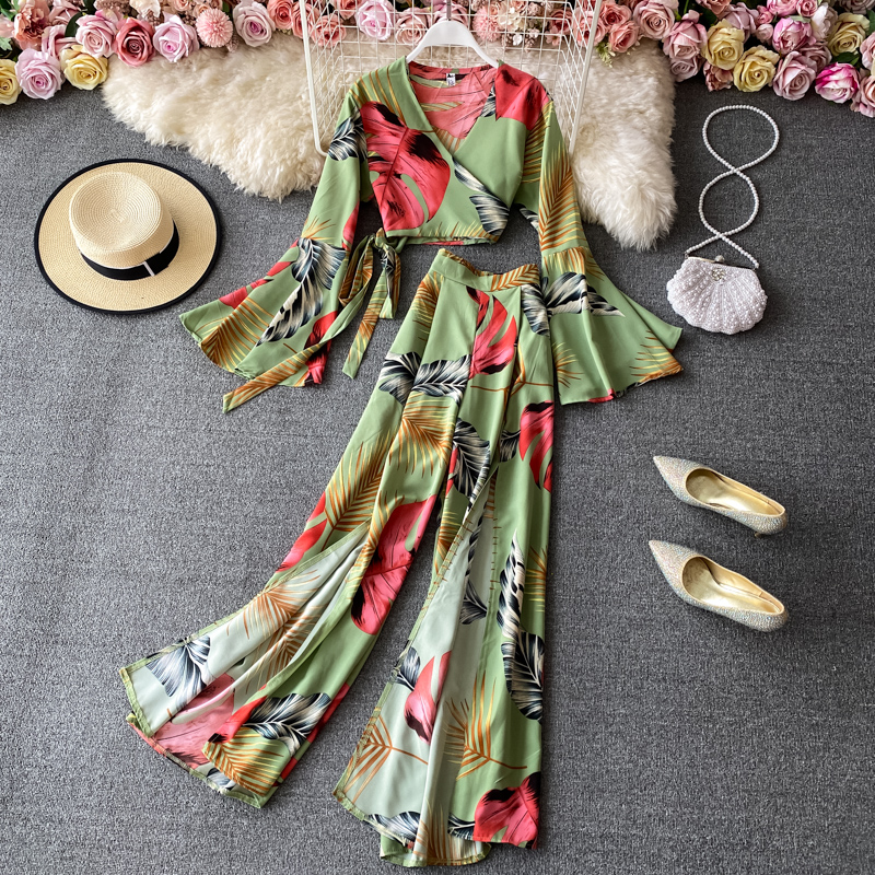 Fashion V-neck Temperament Short Printed Top with Flared Sleeve Two-piece High Waist Wide Leg Pants Split Long Pants