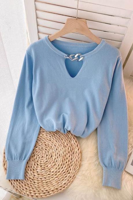 Simple round neck long sleeve sweater
