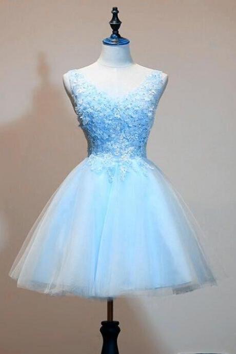 Light Blue Tulle Short Party Dress With Lace Applique, V-Neckline Homecoming Dress