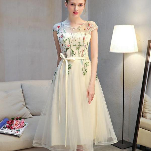 Women's Luxury Black Long-Sleeved Lace A-line Prom Evening Dress