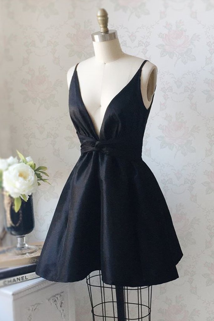 Cute Bodycon V Neck Black Stretch Satin Homecoming Dress VK080604